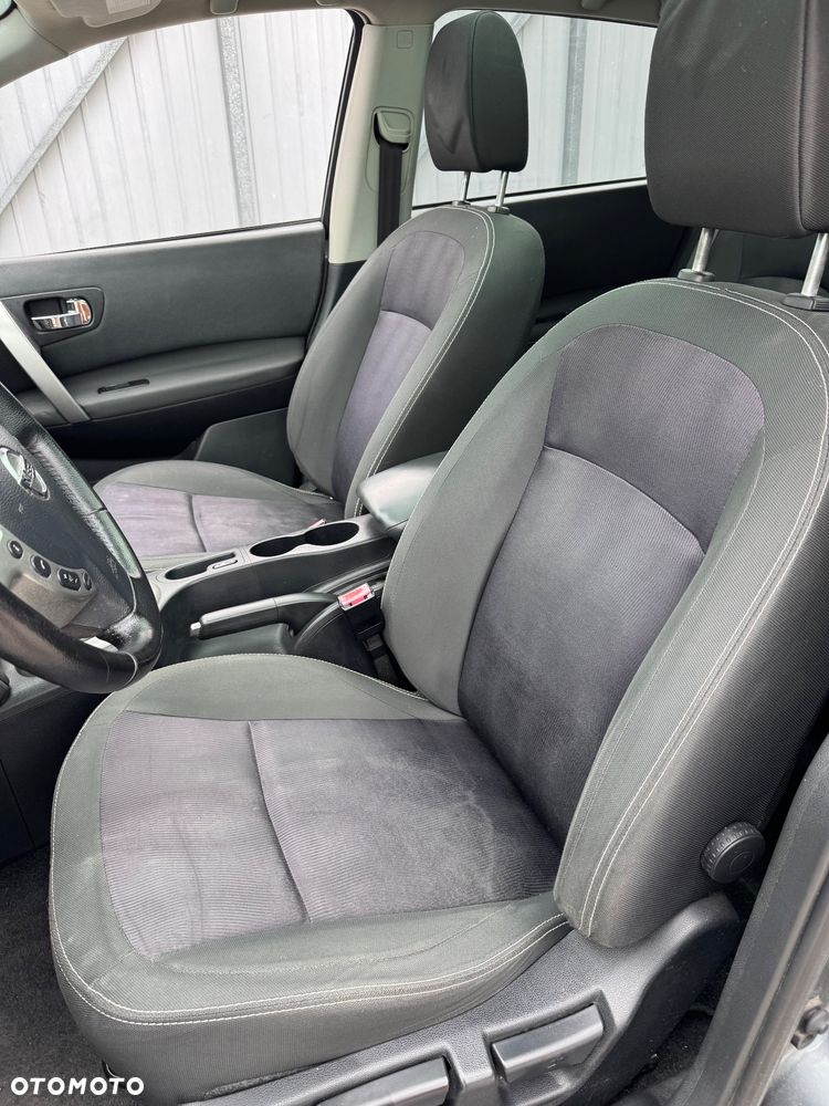 Nissan Qashqai - 12