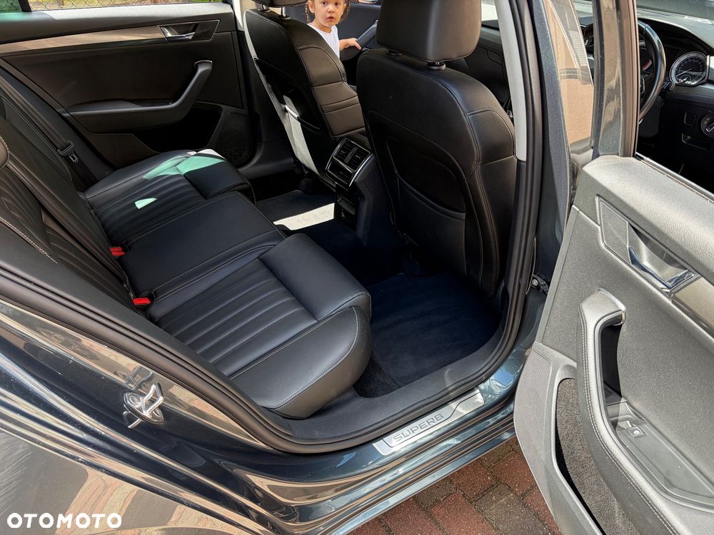 Skoda Superb 2.0 TDI SCR Active DSG - 15