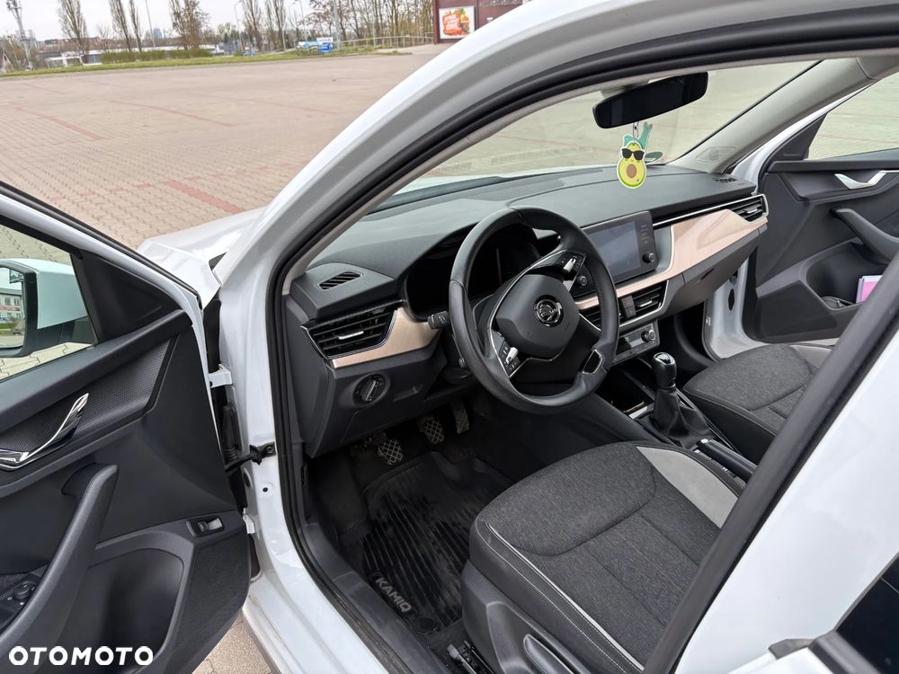 Skoda Kamiq 1.0 TSI Style - 4