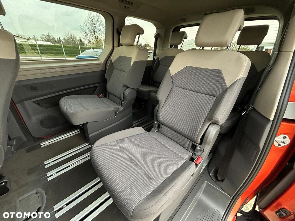 Volkswagen Multivan 1.5 TSI L1 Life DSG - 10