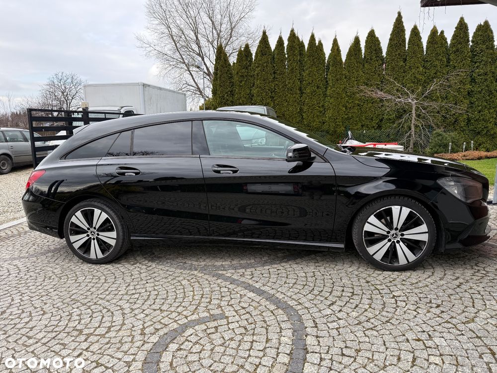 Mercedes-Benz CLA - 9