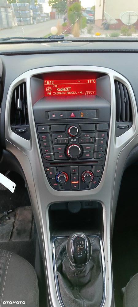 Opel Astra - 8