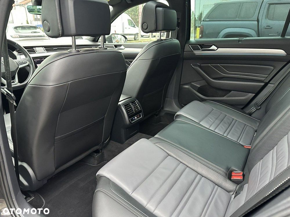 Volkswagen Passat Variant - 27