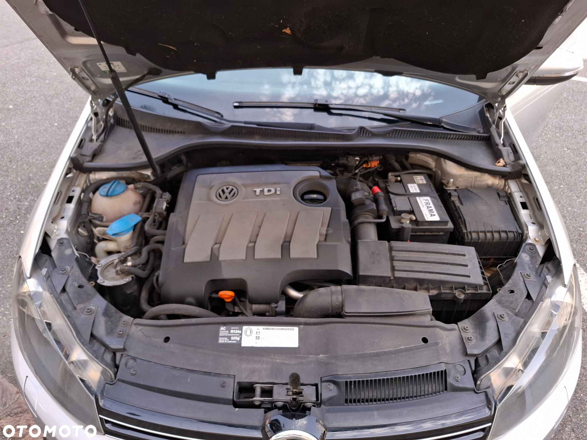 Volkswagen Golf VI 1.6 TDI Comfortline - 33