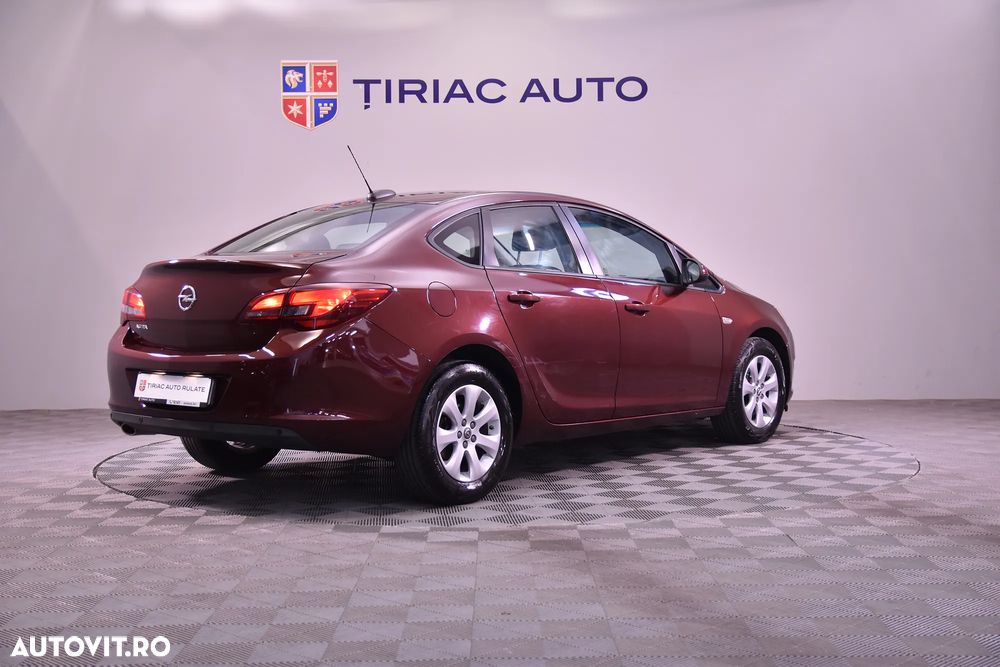 Opel Astra - 5