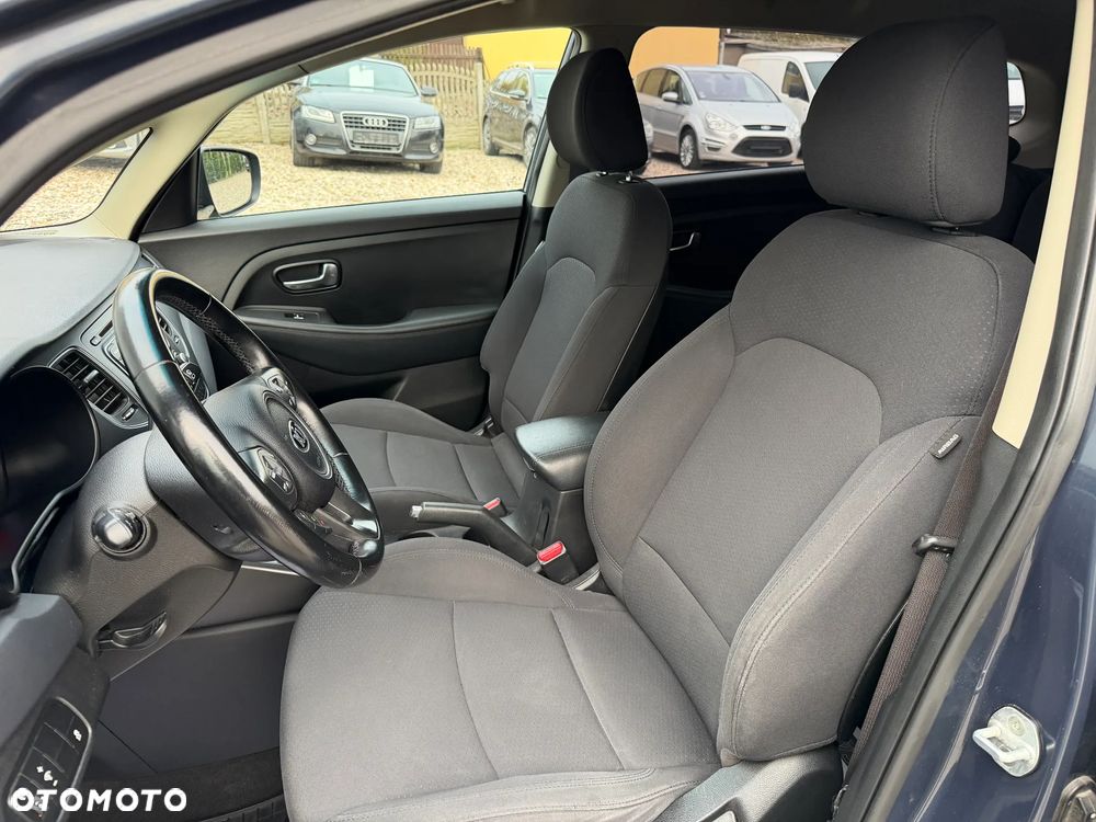 Kia Carens 1.7 CRDi XL 7os - 16