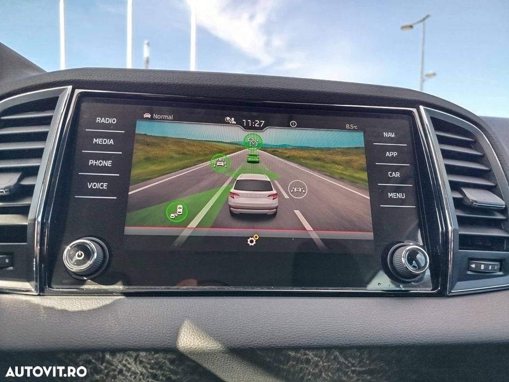 Skoda Karoq 1.5 TSI DSG Style - 26