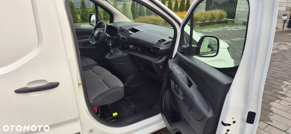 Toyota Proace City - 12