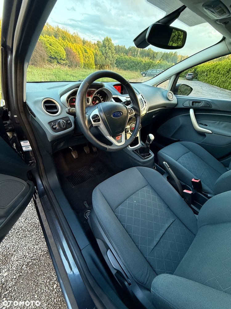 Ford Fiesta 1.25 Ambiente - 20