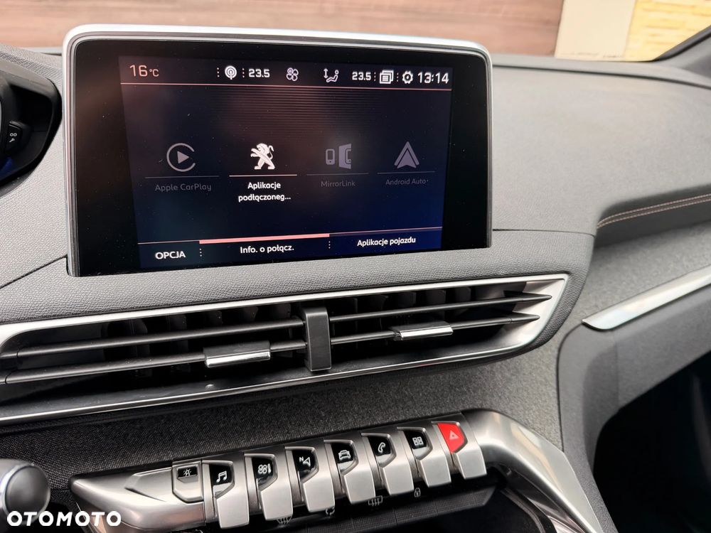 Peugeot 3008 - 24