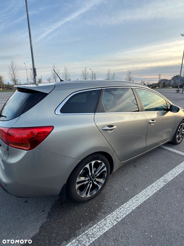 Kia Ceed 1.6 CRDi L - 23