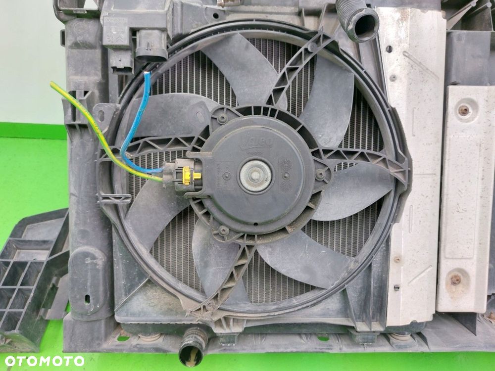 Pas przedni z chłodnicami KLIMATYZACJI WODY PEUGEOT 207 06–12 1.4 B 16V - 15