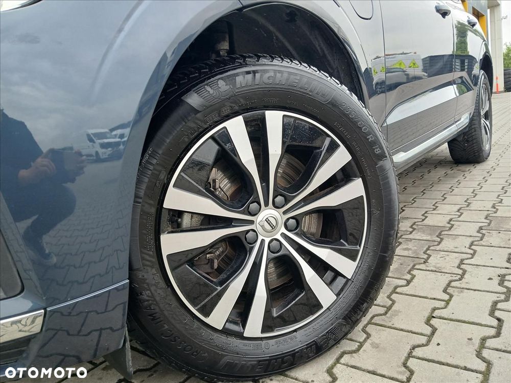 Volvo XC 60 T6 Plug-In Hybrid AWD Inscription - 31