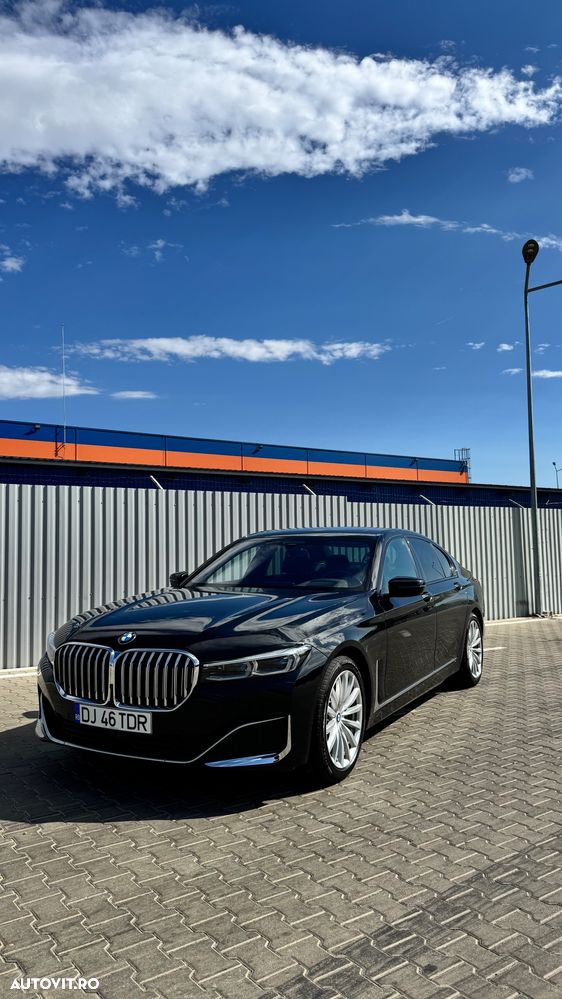BMW Seria 7 730d MHEV - 1