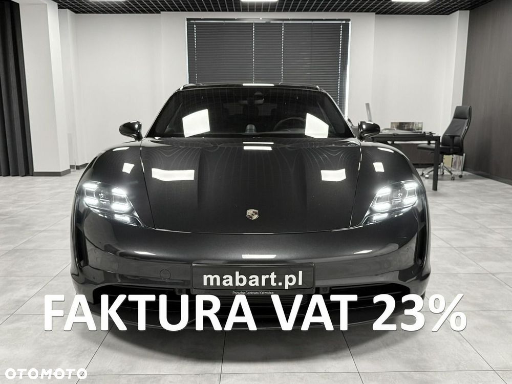 Porsche Taycan Performance Plus - 1