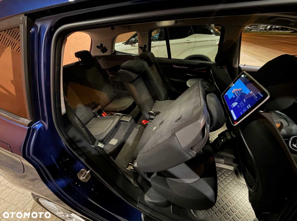 BMW Seria 2 - 6