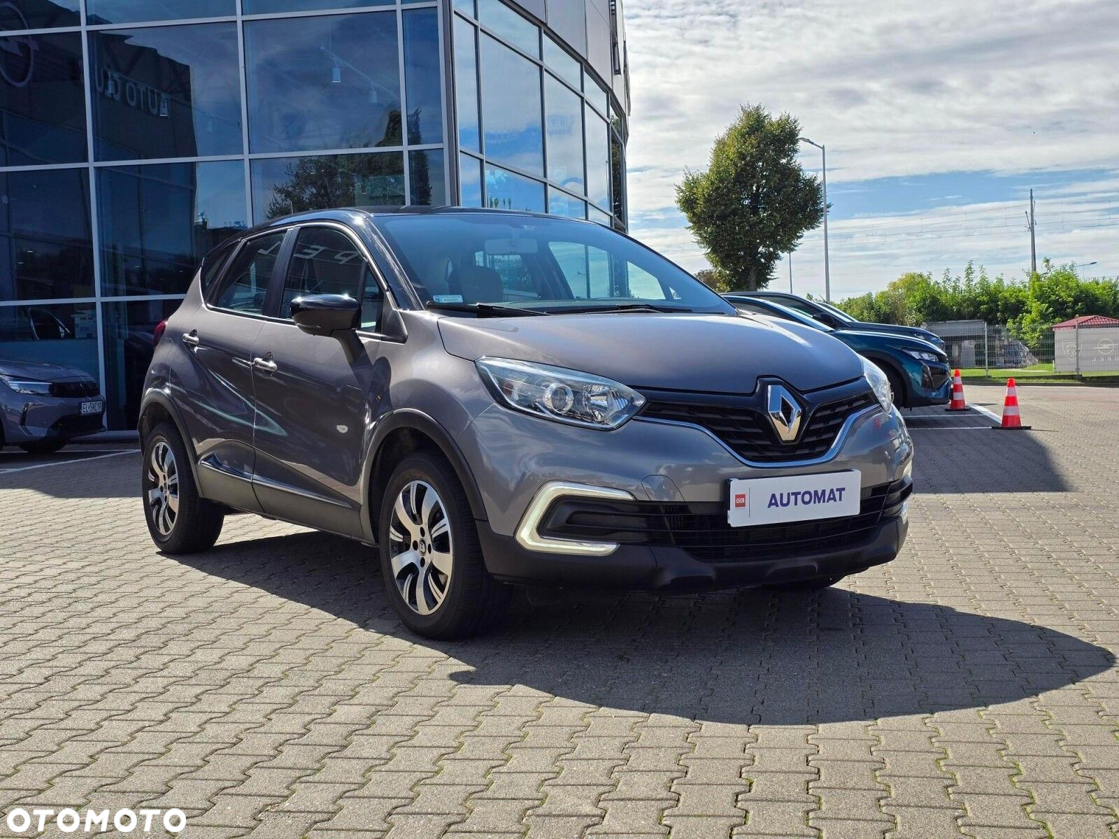 Renault Captur - 8