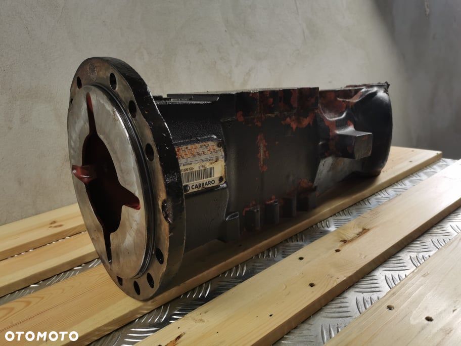 JLG 307 {Obudowa mostu Carraro} - 1