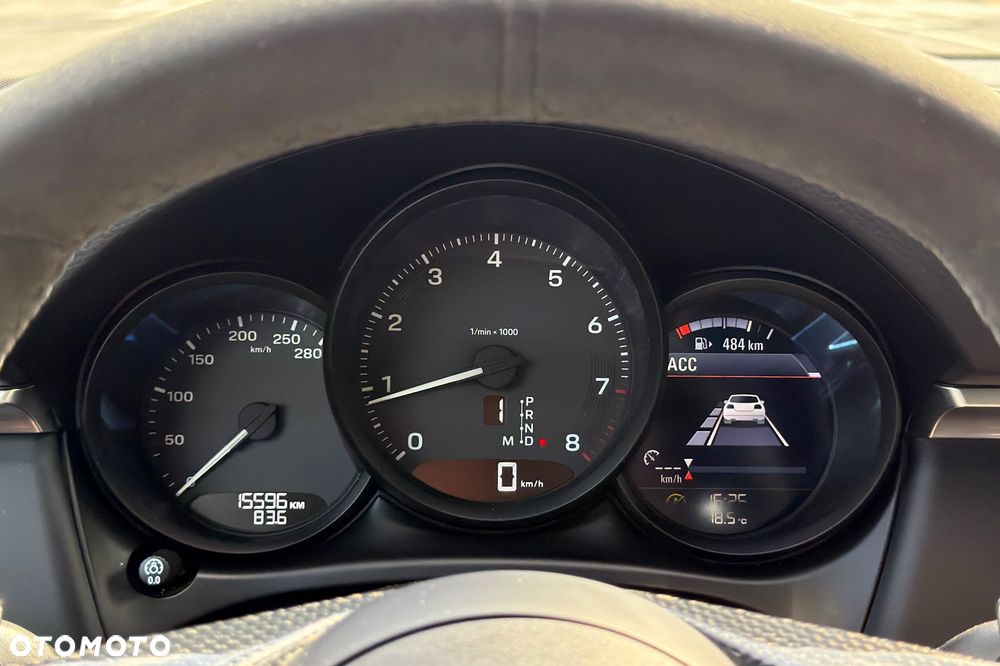 Porsche Macan Standard - 10