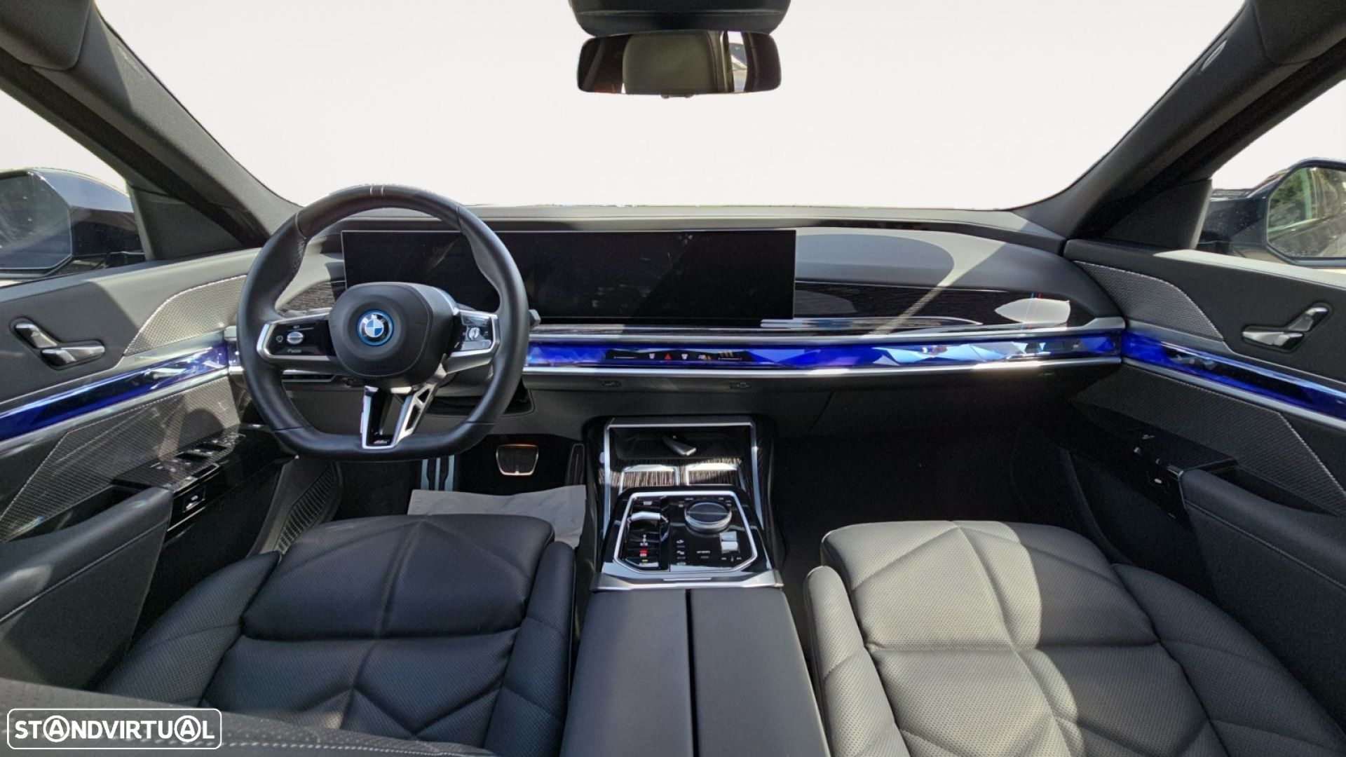 BMW i7 eDrive50 Pack Desportivo M - 11