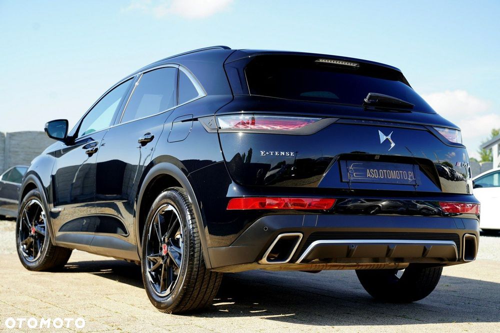 DS Automobiles DS 7 Crossback - 11