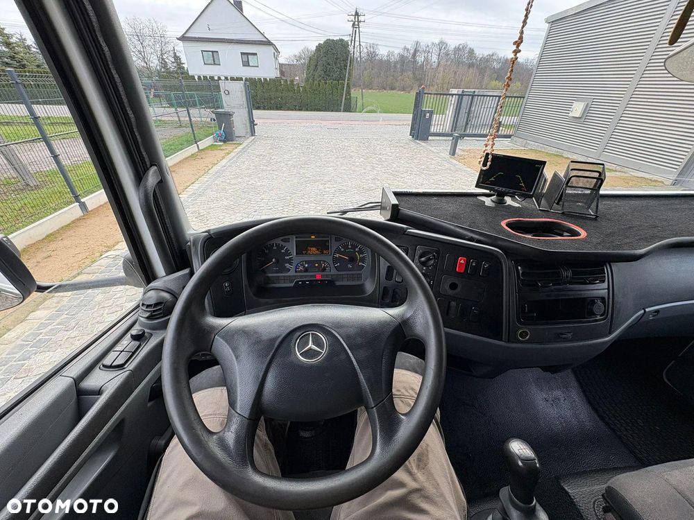 Mercedes-Benz 816 - 4