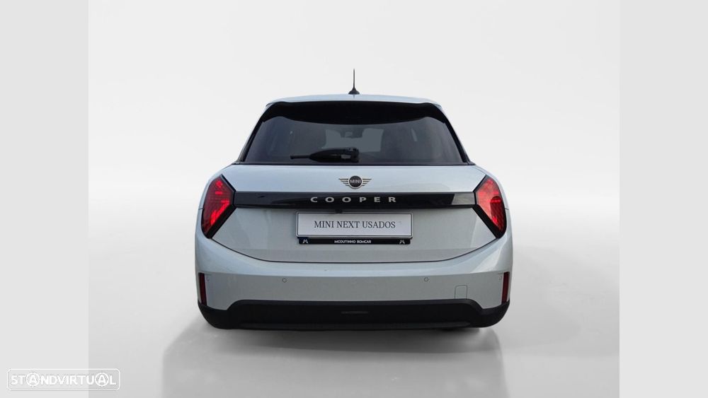 MINI 3 Portas Cooper C Classic M - 9