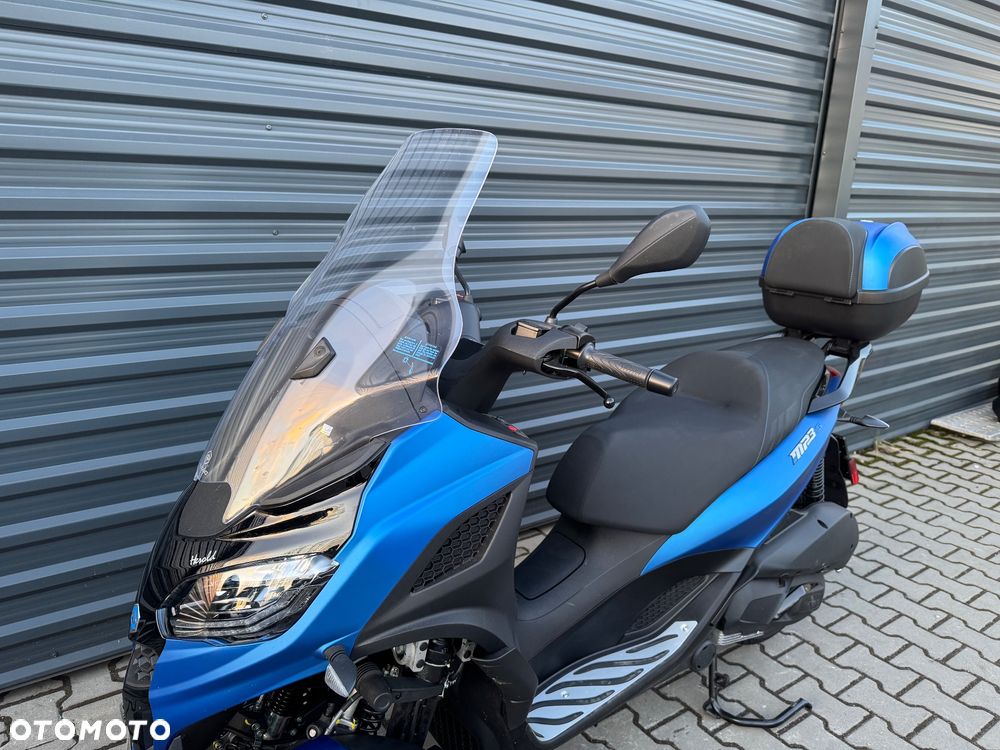 Piaggio MP-3 - 9