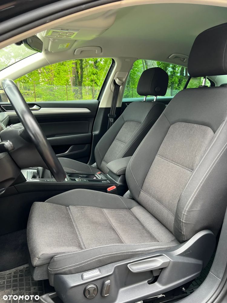 Volkswagen Passat 2.0 TDI BMT Comfortline - 18