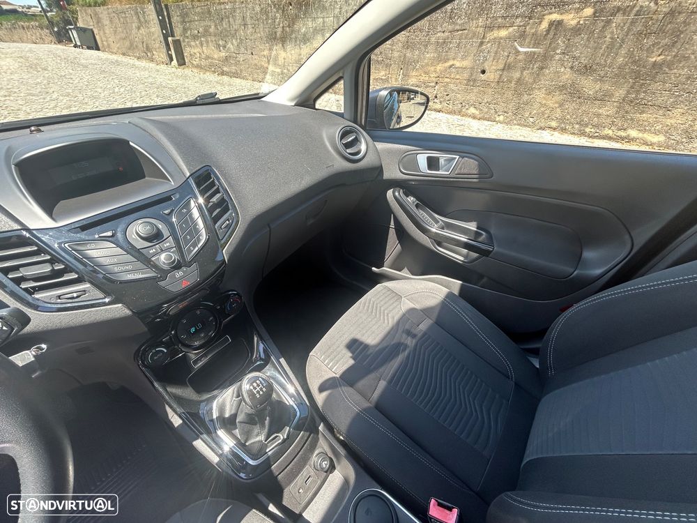 Ford Fiesta 1.0 Ti-VCT Titanium - 18