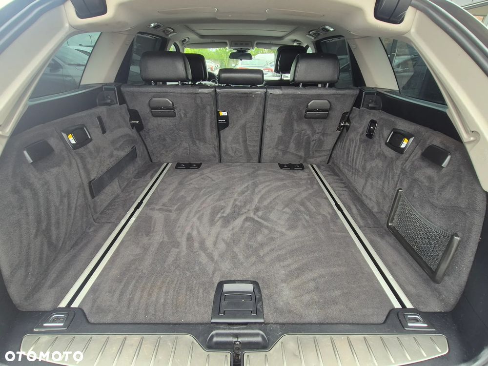 BMW Seria 5 520d - 29