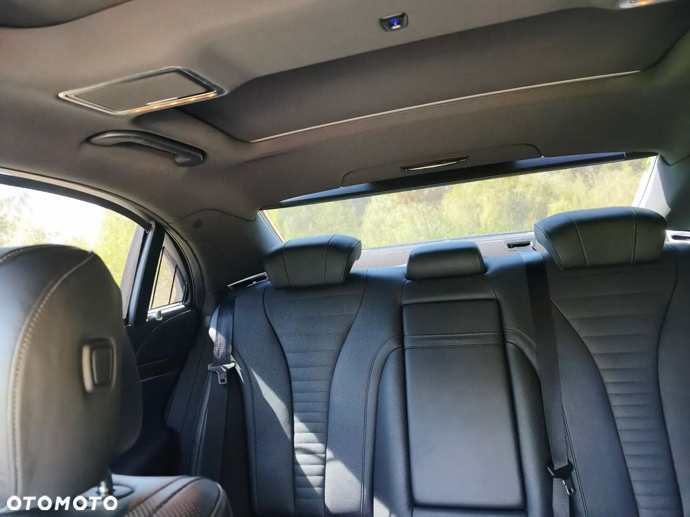 Mercedes-Benz Klasa S 500 4-Matic 7G-TRONIC - 12