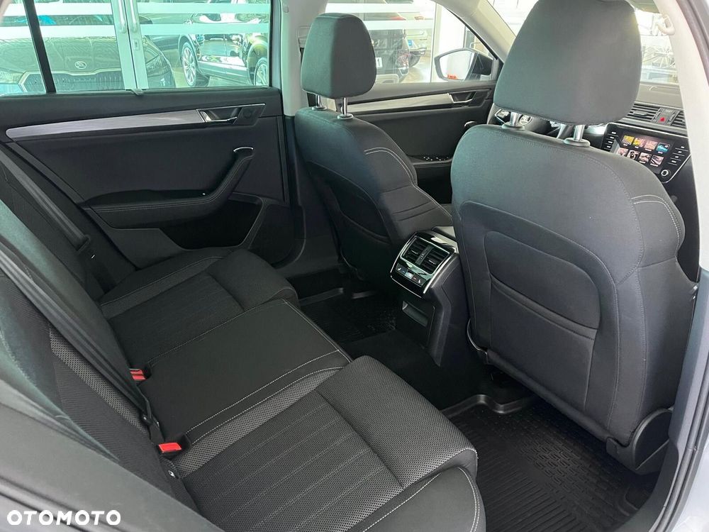 Skoda Superb 1.5 TSI Style DSG - 36