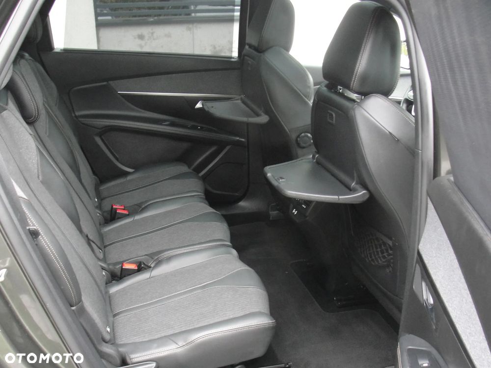 Peugeot 5008 BlueHDi 180 EAT8 GT Pack - 12