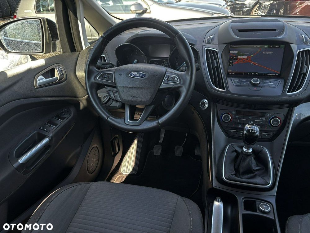 Ford C-MAX 2.0 TDCi Start-Stop-System Titanium - 29
