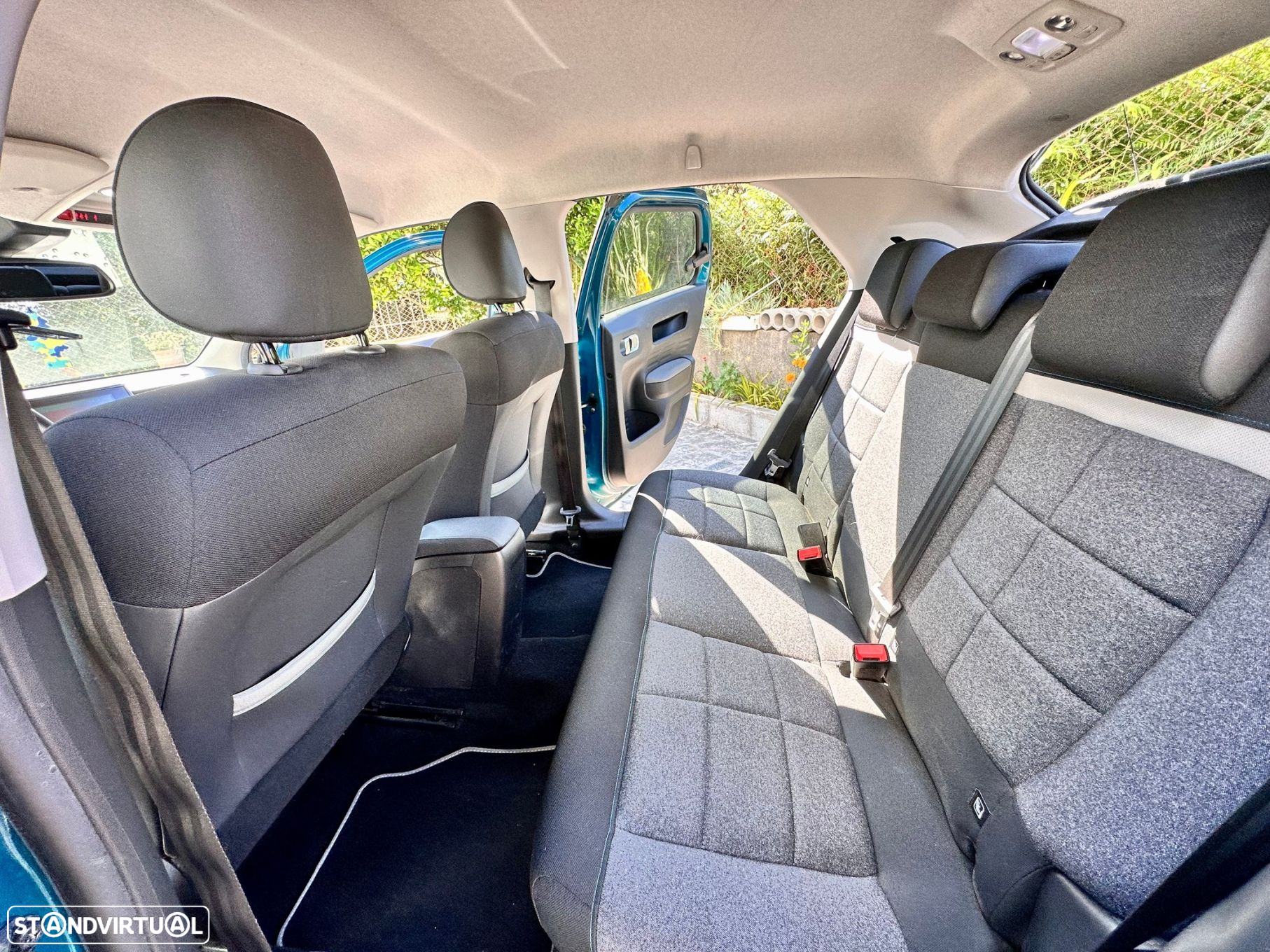 Citroën C4 Cactus 1.2 PureTech Shine - 18