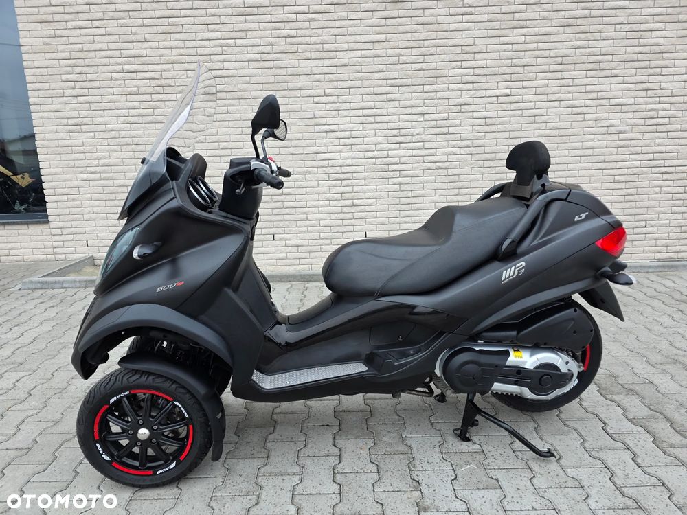 Piaggio MP-3 - 4
