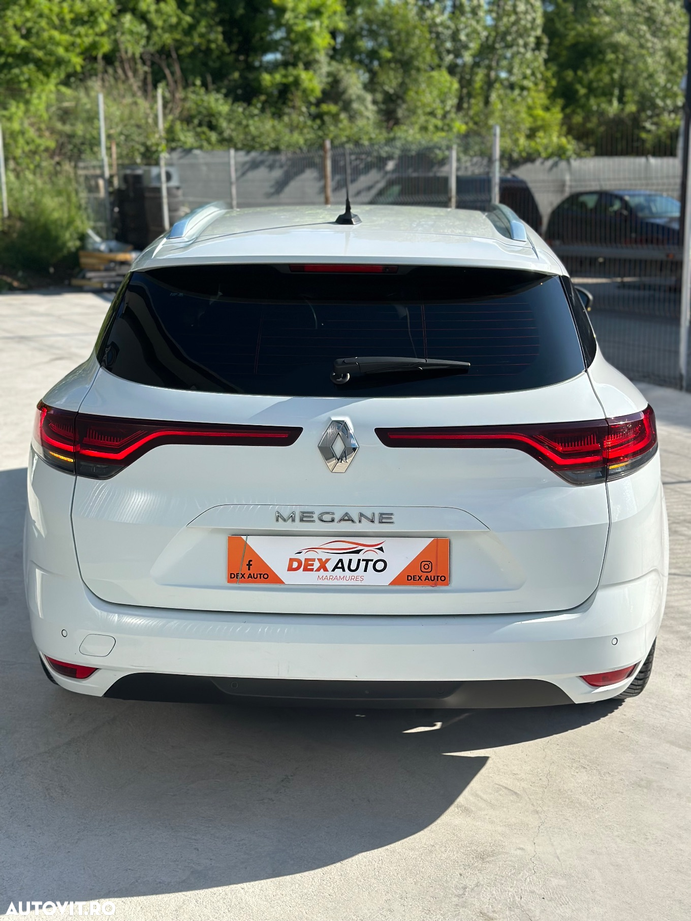 Renault Megane BLUE dCi 115 Equilibre - 6