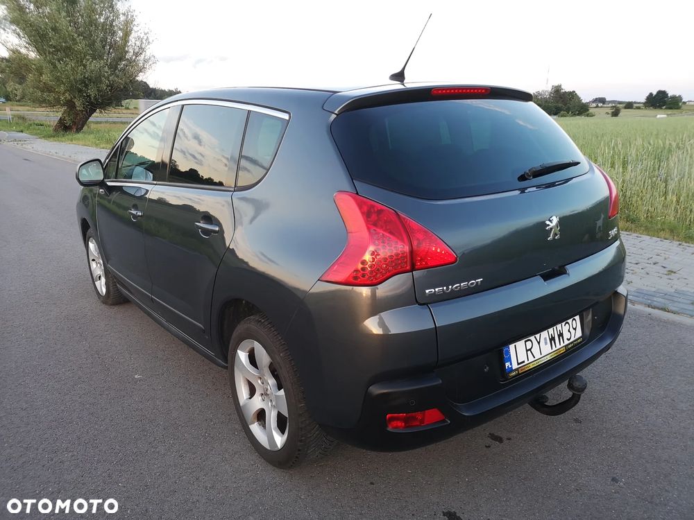 Peugeot 3008 1.6 Premium - 11