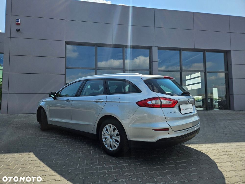 Ford Mondeo 1.5 EcoBoost Ambiente - 4