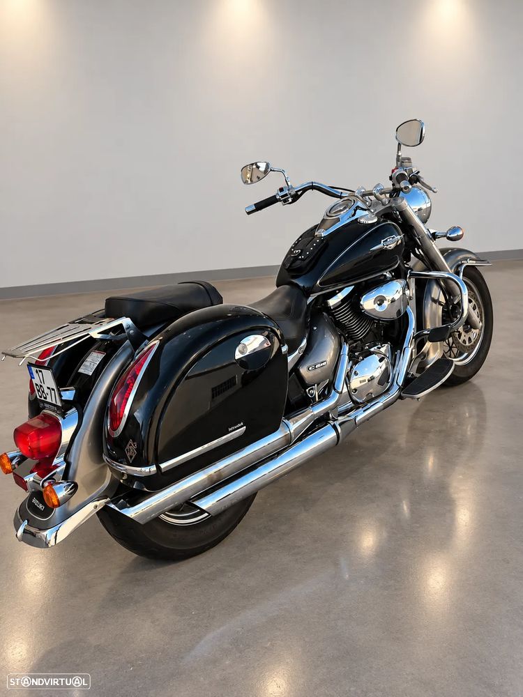 Suzuki Intruder C 800 v Vulcan - 2