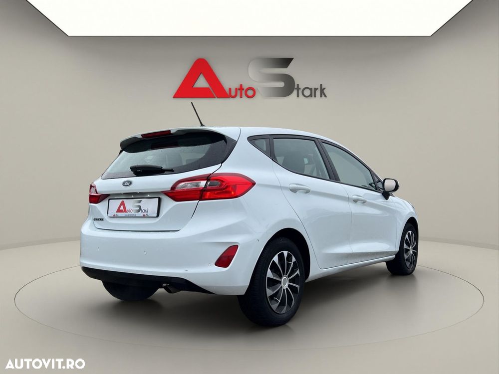 Ford Fiesta - 11