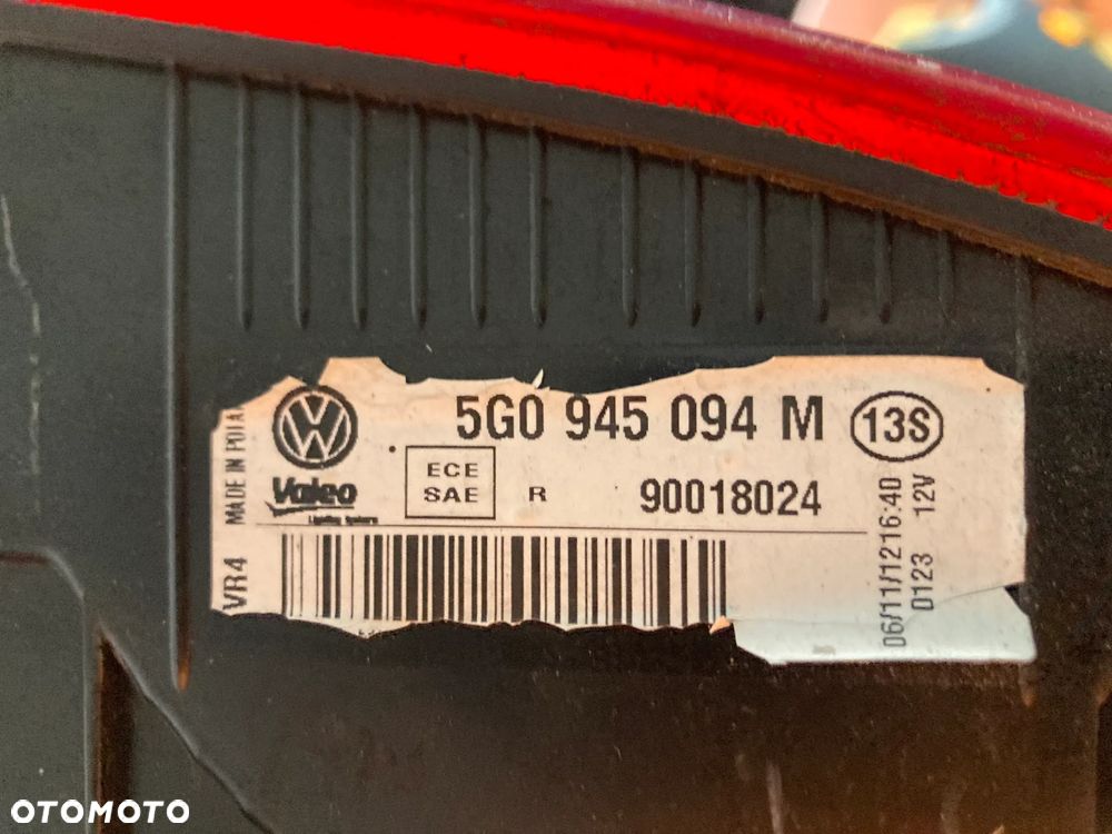 Lampa prawy tył w klapę VW Volkswagen Golf VII 5G0945093M - 5