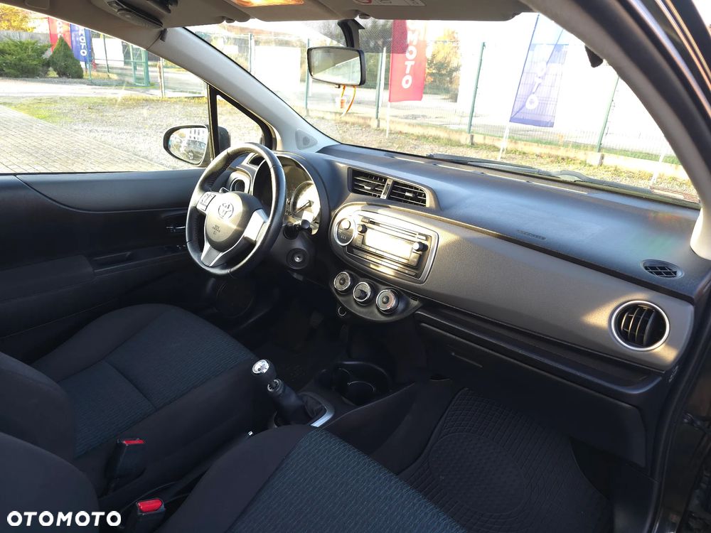 Toyota Yaris 1.0 Luna - 13