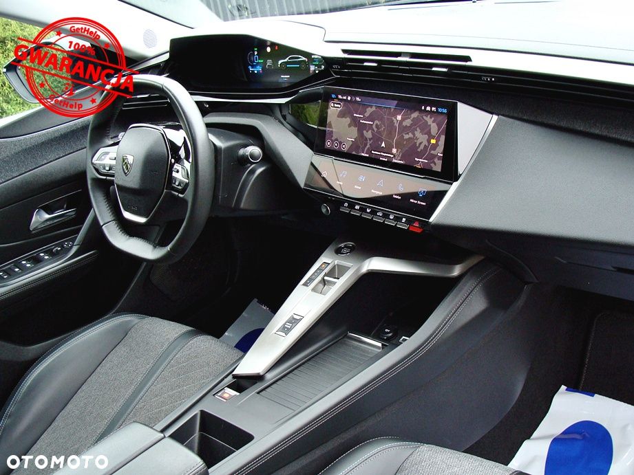 Peugeot 408 - 12