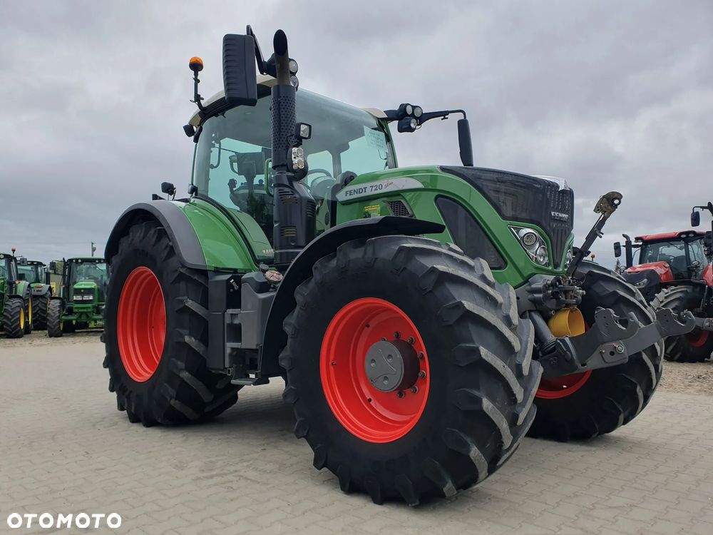 Fendt 720 Vario ProfiPlus - 1