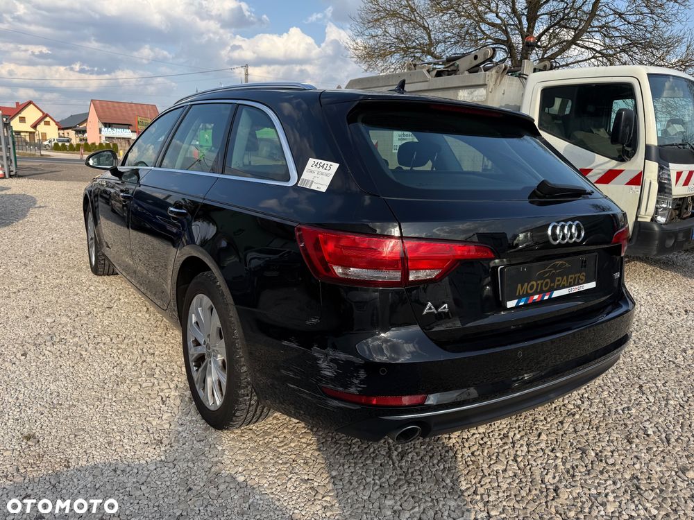 Audi A4 Avant - 1