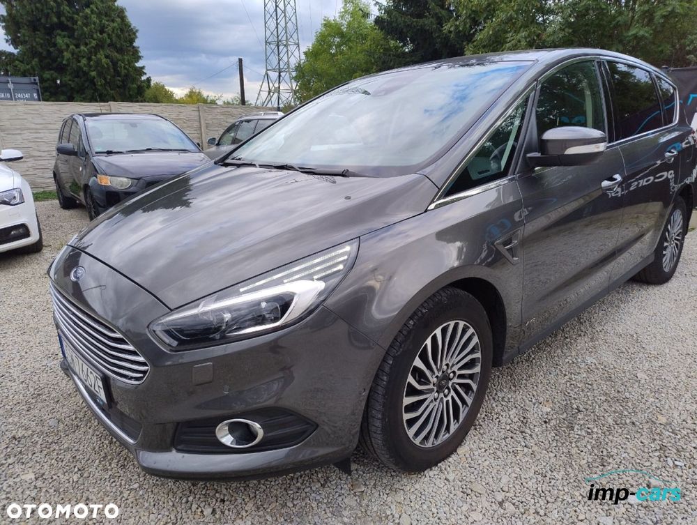 Ford S-Max - 25