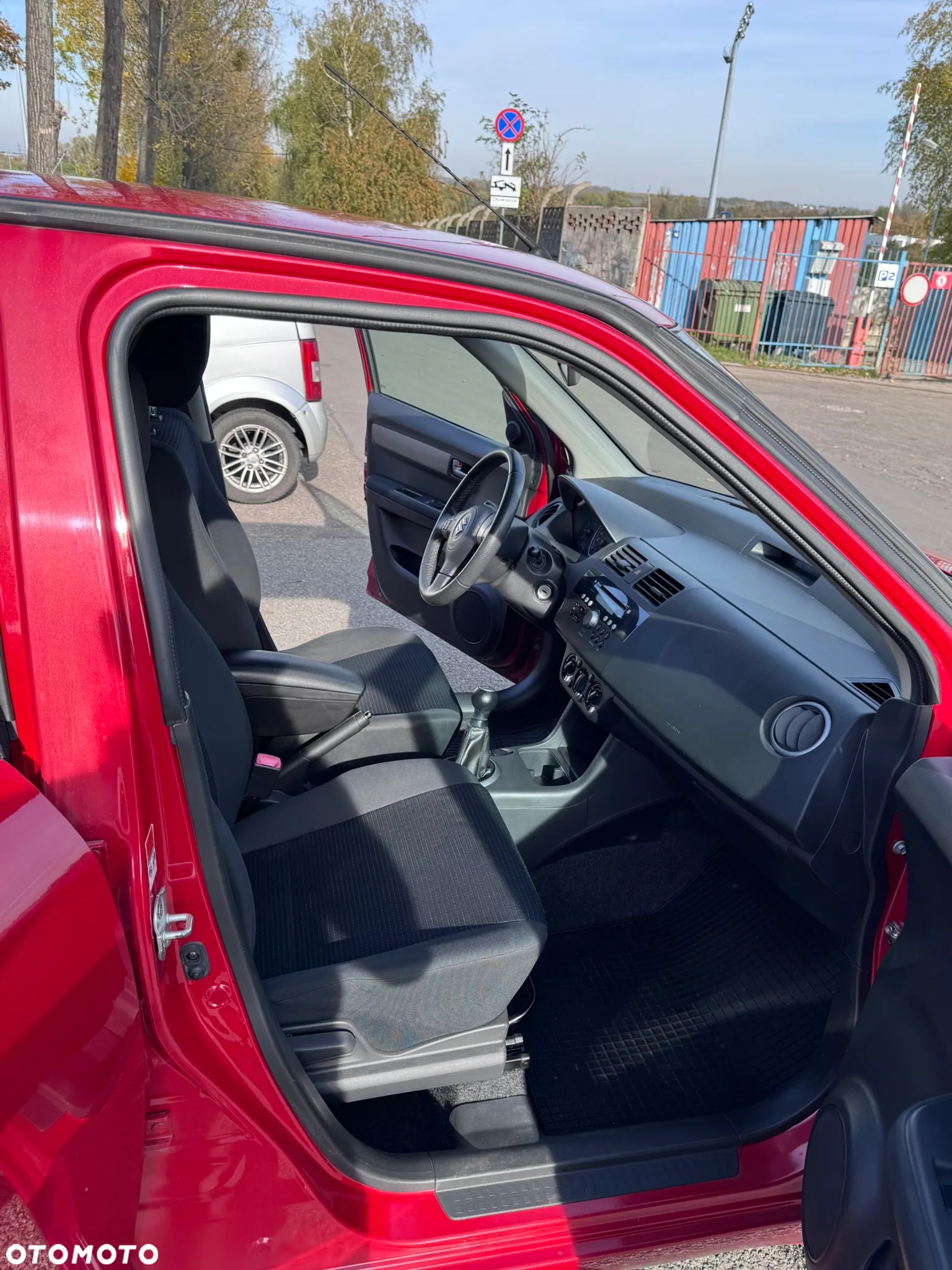 Suzuki Swift 1.3 JB Edition - 9