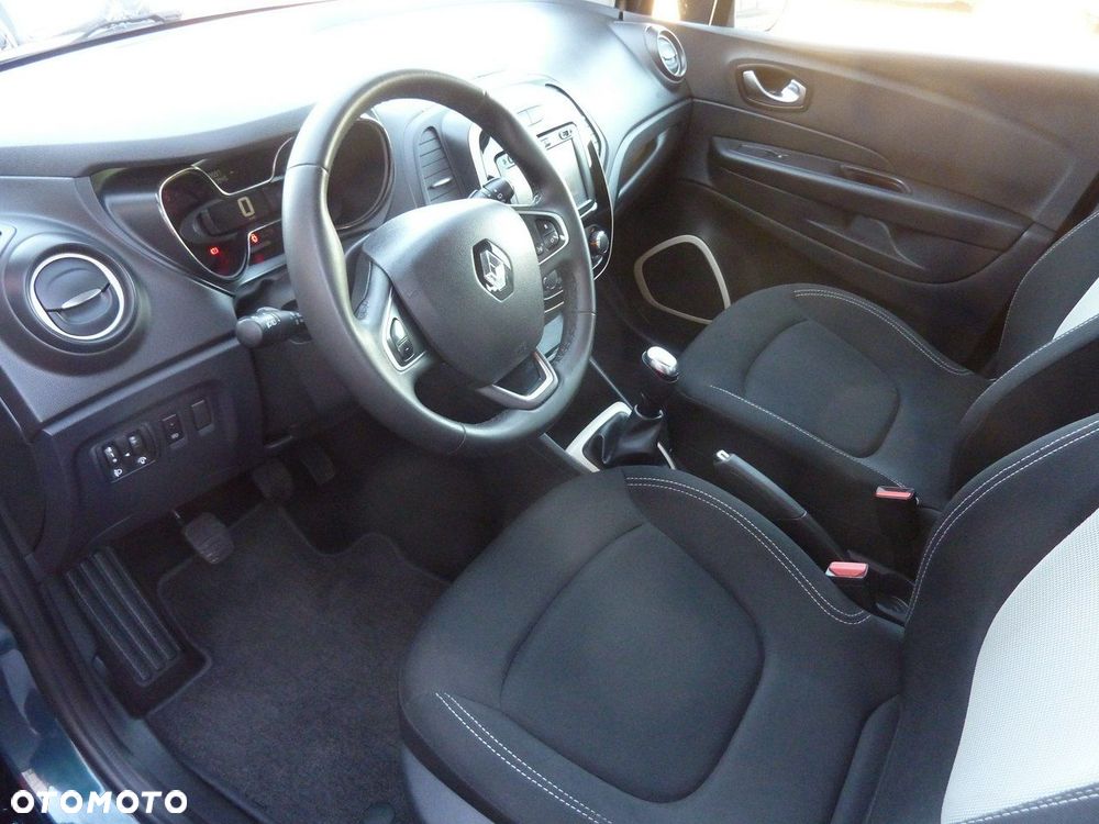 Renault Captur - 12